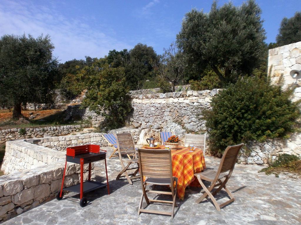 Trullo Villa Giuliana Con Giardino Posizione Panoramica Free Wifi Остуни Номер фото