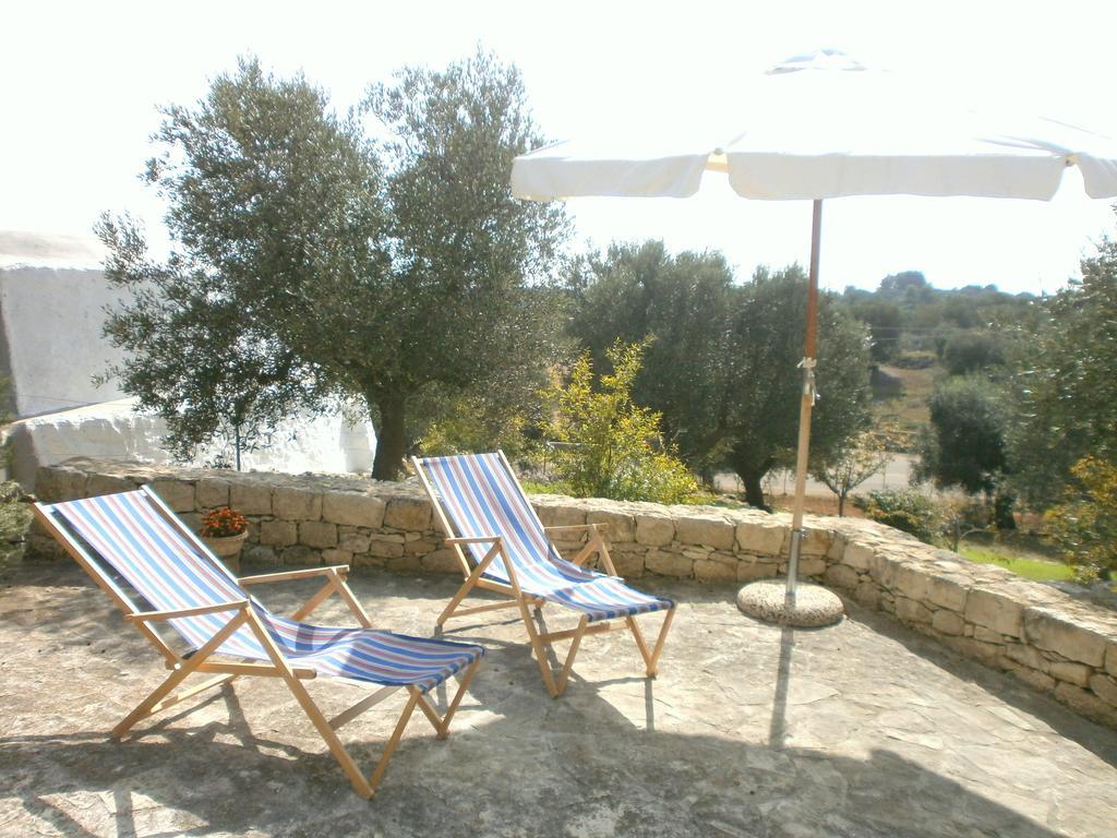 Trullo Villa Giuliana Con Giardino Posizione Panoramica Free Wifi Остуни Номер фото